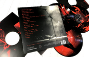 Blurryfacelivebackdiscs.png