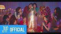 TWICE "Merry & Happy" M V