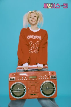 K-POP・アジア ONCE PowerCircles China Magazine 2024 August Omega X