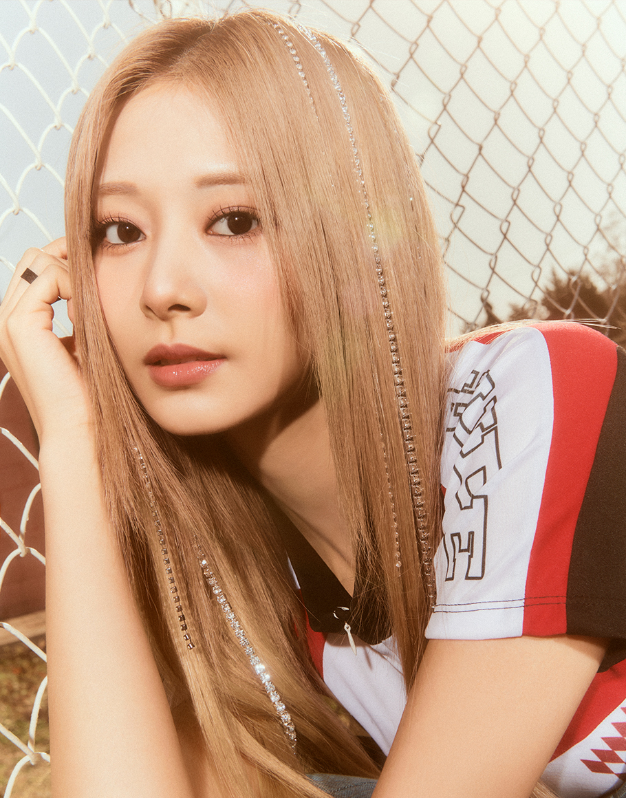 PHOTOS: Introduction to JYPE's talented and gorgeous members of TWICE