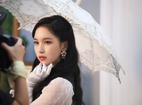 Mina Classic BTS 191218 2