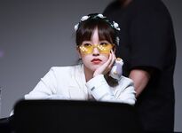 Mina Fancy Fansign 190703 1