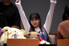Yes Or Yes Sangnam Fansign Momo 7
