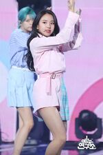 Music Core 180428 Chaeyoung 3