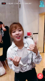 VLive 180805 Jeongyeon 11