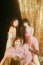 TWICE #2 (Nayeon, Momo, and Chaeyoung)