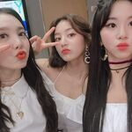 Nayeon, Jihyo, & Chaeyoung IG Update 181108