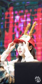 Yes Or Yes Yeouido Fansign Nayeon 9