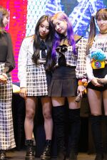 Yes Or Yes Yeouido Fansign DubChaeng 5