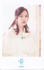 Candy Pop Showcase Photocard Mina