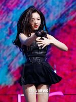 Fancy Showcase Nayeon 9