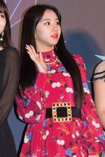 2018 MGA Carpet Chaeyoung 9