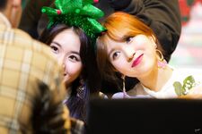 Yes Or Yes Yeouido Fansign MiChaeng 4