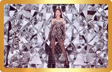 Nayeon Gold Photocard