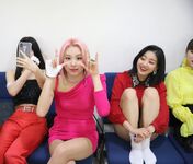 Chaeyoung Fancy Backstage 190531 1
