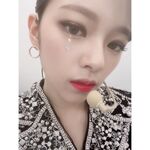 Jeongyeon IG Update 200212 2