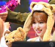 Yes Or Yes Yeouido Fansign Mina 17