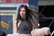 Sana Set Me Free Shooting BTS 230324 2