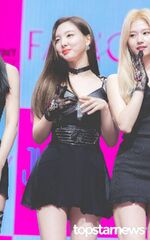 Fancy Showcase Nayeon 15