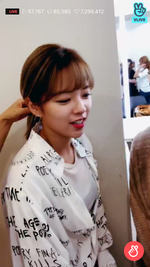 VLive 180805 Jeongyeon 2