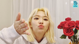 Jeongyeon VLive 211103 4