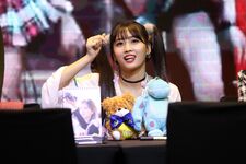 Yes Or Yes Yeouido Fansign Momo 14