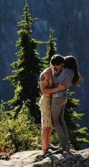 Bella Swan and Jacob Black | Twilight Saga Wiki | Fandom