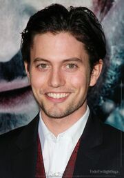 TodoTwilightSaga JacksonRathbone TheGreyPrem 001