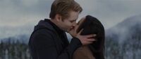 Carlisle-esme-kiss