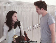 Bella-edward-lockerwith the golden onion