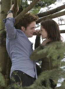 EdwardAndBella3