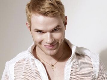 Kellan Lutz 63