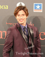 Dqnq-jackson rathbone-2011