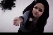 renesmee and the snowflakes