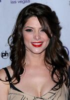 Ashley greene12