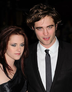 Kristen-stewart-pregnant-robert-pattinson