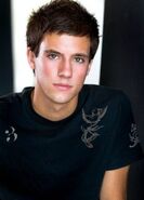 Drew Roy