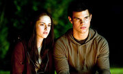 Twilight-eclipse-bella-jacob-02-500