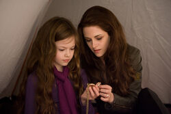 Bella Swan | Twilight Wiki | Fandom, حجم الصورة 250x167