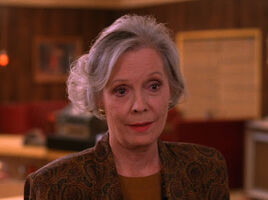 Vivian Smythe Niles