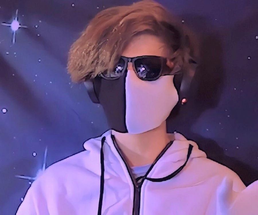 RanbooLIVE | Twitch Wiki | Fandom