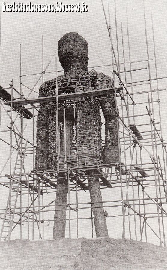 Building the WM 2.jpg