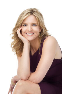 CourtneyThorne-SmithFeatured.jpg