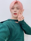 [2020.11.11] #4 모아 분들 오늘 무대 즐거웠나요?? 전 오늘 무대 진짜 너무 즐겁게 해서 좋았어요ㅎㅎ 팬사인회도 너무 즐거운 시간이었고 남은 날씨 무대들 기대해 주세요!❤ #TXT_연준 #TXT_YEONJUN