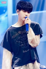 "0X1=LOVESONG (I Know I Love You) feat. Seori" (#10) (Show Champion) (June 9, 2021)