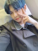 [2020.01.20] #2 저번에 비행기 안에서 찍은 사진이에요!우리 모아 분들이 생각나는 밤이네요 보고 싶어요ㅠ 내일부터 다시 월요일이니 우리 모두 힘내고 파이팅 해요!!!아자아자❤️ #연준 #YEONJUN