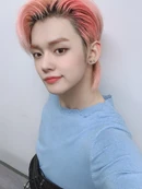 [2020.10.04] #1 오늘 무대 봐주신 많은 모아 분들! 좋은 시간이 되었나요? 전 오랜만에 하는 무대로 너무 기쁘고 즐거웠어요! 봐주셔서 감사하고 우리 얼른 다시 만나요 #연준 #YEONJUN