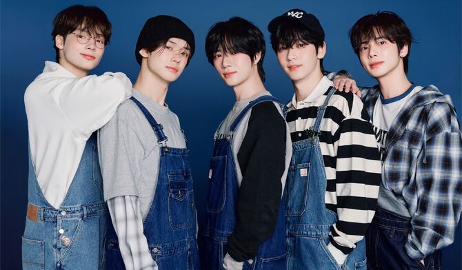 TOMORROW X TOGETHER