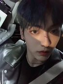 [2020.10.16] #7 이것저것 촬영하느라 바빴어서 이제서야 올리네요 ㅜㅜ 남은 셀카들은 잘 나온 것만 골라서 다음에 또 올릴게요 저도 곧 숙소로 돌아가 얼른 씻고 잘 거니까 여러분들도 굿나잇 #TOMORROW_X_TOGETHER #수빈 #SOOBIN