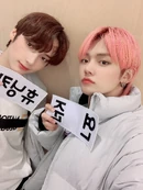 [2020.12.08] #1 이틀 지나긴 했지만 모두 런닝맨 잘 보셨나요?ㅎㅎ 10년 전부터 봐온 프로그램인데 직접 출연하니 감회가 새롭고 너무 행복했어요ㅠ 다음에 또 불러주세요ㅎㅎ❤ #TXT_연준 #TXT_YEONJUN